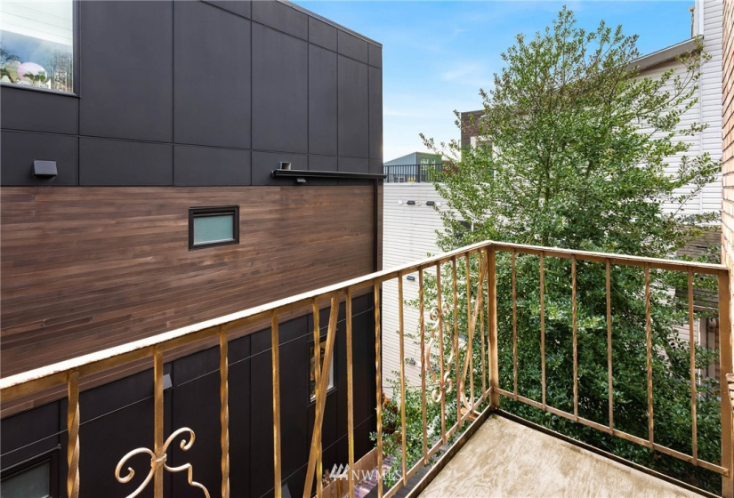 1628 Dexter, Seattle, Washington 98109, ,Commercial Sale,For Sale,Dexter,NWM1881316