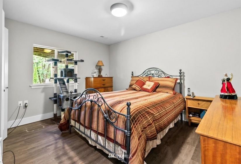 34709 Thomas, Eatonville, Washington 98328, 4 Bedrooms Bedrooms, ,4 BathroomsBathrooms,Residential,For Sale,Thomas,NWM1881207