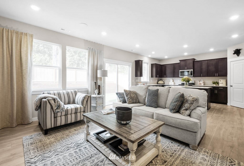 22 180th, Bothell, Washington 98012, 5 Bedrooms Bedrooms, ,2 BathroomsBathrooms,Residential,For Sale,Middlebrook,180th,NWM1881553