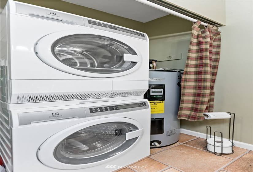 7456 Birch Bay, Blaine, Washington 98230, ,Residential Income,For Sale,JJ Short Plat,Birch Bay,NWM1881365