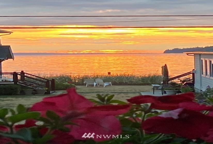 7456 Birch Bay, Blaine, Washington 98230, ,Residential Income,For Sale,JJ Short Plat,Birch Bay,NWM1881365