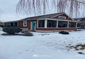 132 Malarkey, Oroville, Washington 98844, 3 Bedrooms Bedrooms, ,Residential,For Sale,Veranda Beach Planned Development,Malarkey,NWM1882178