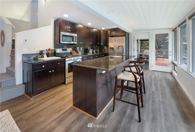 222 Heron, San Juan Island, Washington 98250, 2 Bedrooms Bedrooms, ,Residential,For Sale,First Addn to Yacht Haven,Heron,NWM1878560