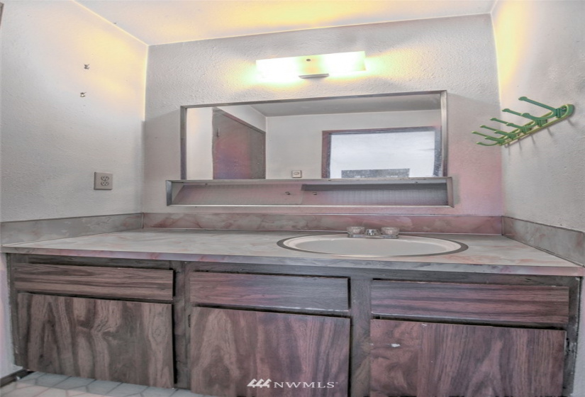 7613 50th, Olympia, Washington 98513, 4 Bedrooms Bedrooms, ,1 BathroomBathrooms,Residential,For Sale,Gentle Ridge,50th,NWM1880824