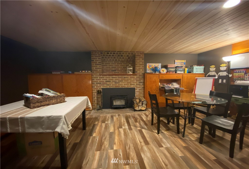 214 Orchard, Eatonville, Washington 98328, 5 Bedrooms Bedrooms, ,2 BathroomsBathrooms,Residential,For Sale,Orchard,NWM1882165