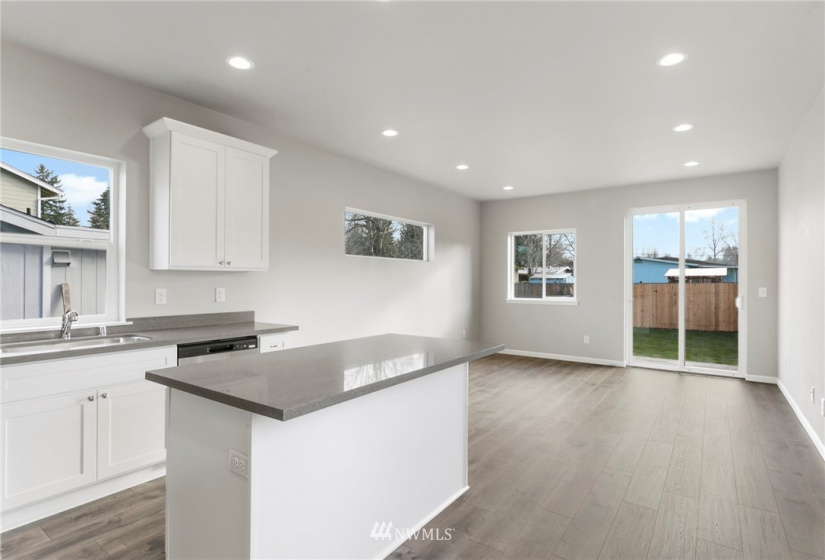 1406 53rd, Tacoma, Washington 98404, 3 Bedrooms Bedrooms, ,2 BathroomsBathrooms,Residential,For Sale,53rd,NWM1882220