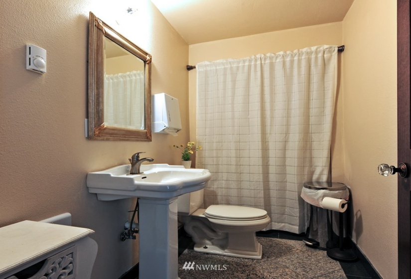 1850 Lake Whatcom, Bellingham, Washington 98229, ,Commercial Sale,For Sale,Lake Whatcom,NWM1882224