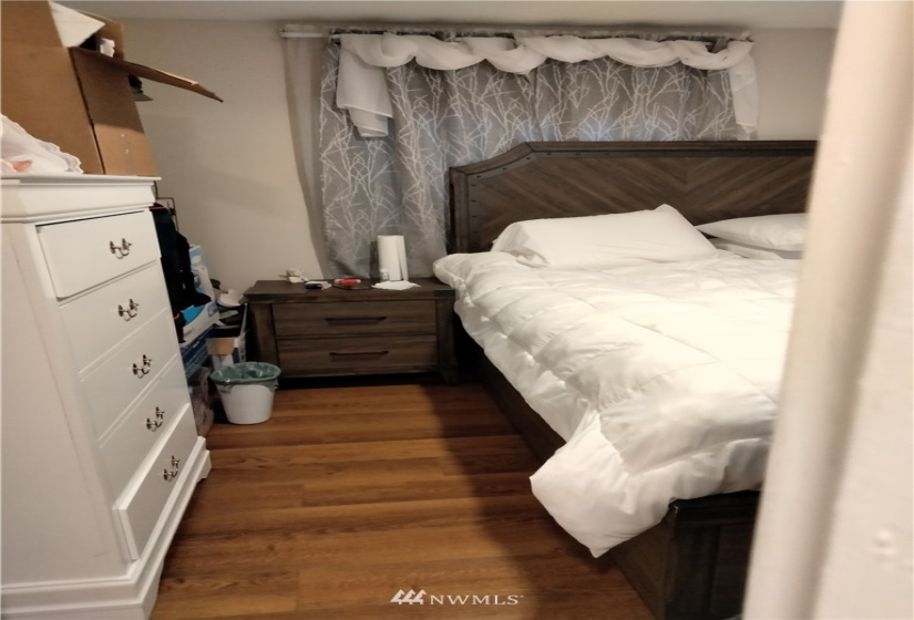 2424 260th, Kent, Washington 98032, 2 Bedrooms Bedrooms, ,1 BathroomBathrooms,Manufactured In Park,For Sale,260th,NWM1882270