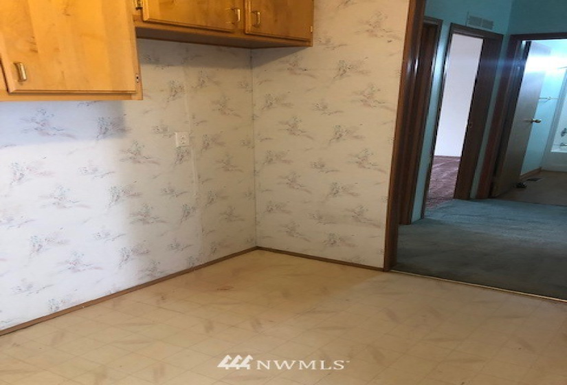 18845 Division.5, Soap Lake, Washington 98851, 3 Bedrooms Bedrooms, ,2 BathroomsBathrooms,Residential,For Sale,Division.5,NWM1881368