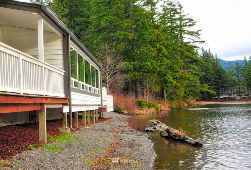 1850 Lake Whatcom, Bellingham, Washington 98229, 6 Bedrooms Bedrooms, ,Residential,For Sale,Track 3,Lake Whatcom,NWM1882300