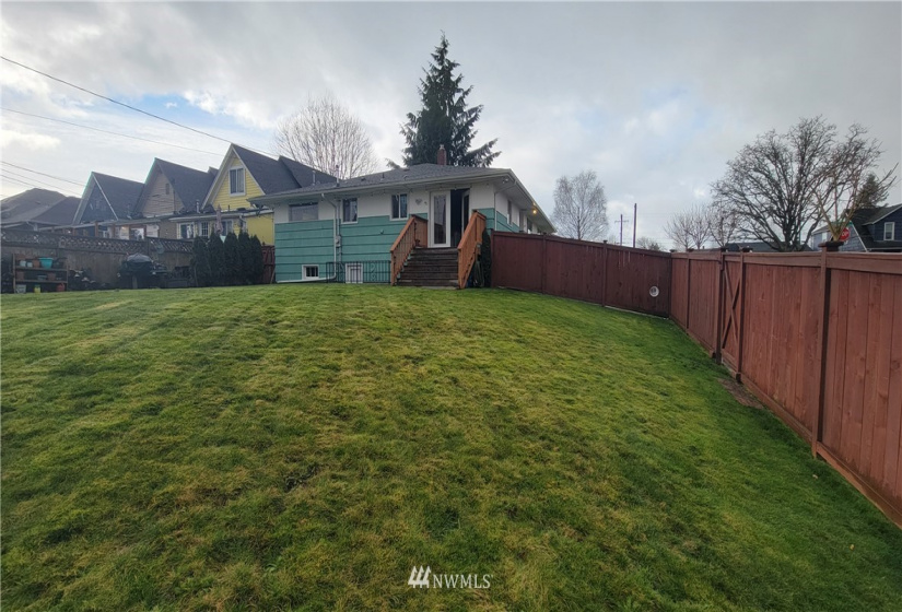 2101 Rockefeller, Everett, Washington 98201, 3 Bedrooms Bedrooms, ,1 BathroomBathrooms,Residential Lease,For Rent,Rockefeller,NWM1882256