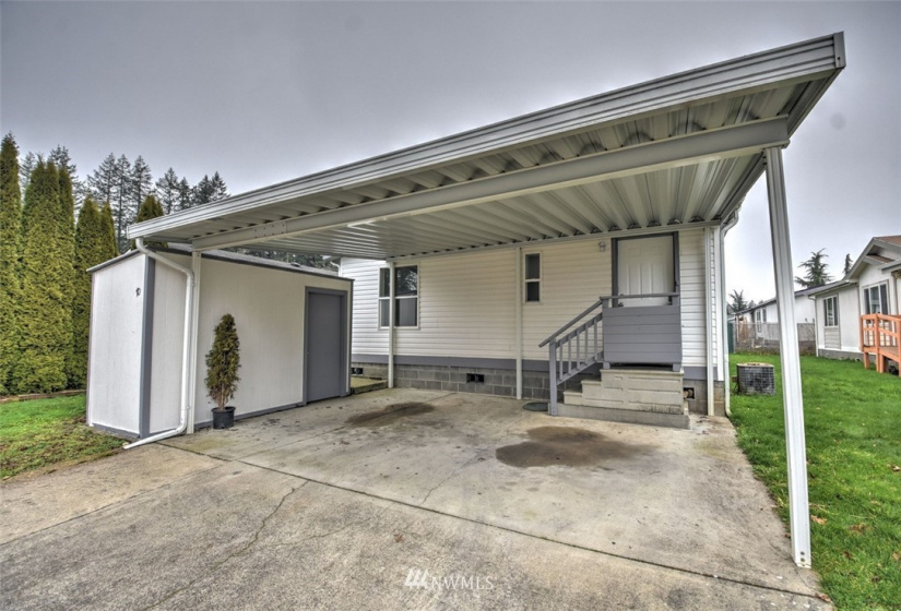 201 Oakview, Centralia, Washington 98531, 4 Bedrooms Bedrooms, ,2 BathroomsBathrooms,Manufactured In Park,For Sale,Oakview,NWM1881992