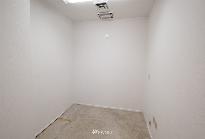 2029 James, Bellingham, Washington 98225, ,Commercial Sale,For Sale,James,NWM1880845