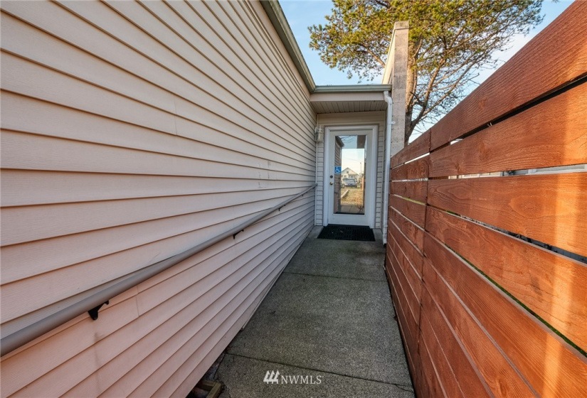 2029 James, Bellingham, Washington 98225, ,Commercial Sale,For Sale,James,NWM1880845
