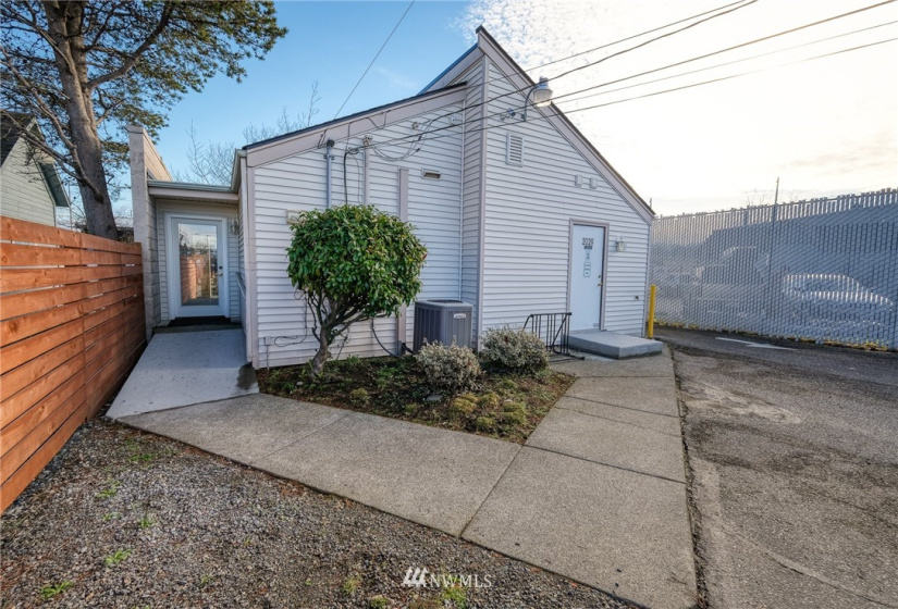 2029 James, Bellingham, Washington 98225, ,Commercial Sale,For Sale,James,NWM1880845