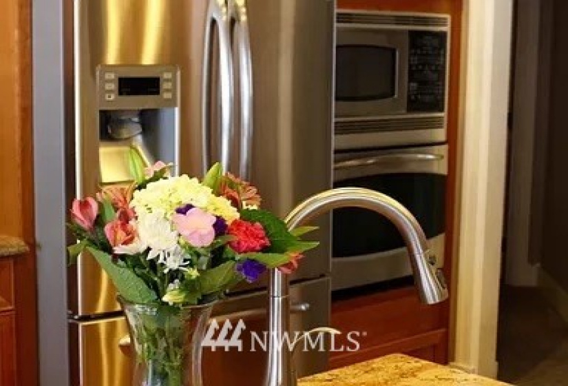 1987 Peach Haven, East Wenatchee, Washington 98802, 6 Bedrooms Bedrooms, ,2 BathroomsBathrooms,Residential,For Sale,Peach Haven Estates,Peach Haven,NWM1880456