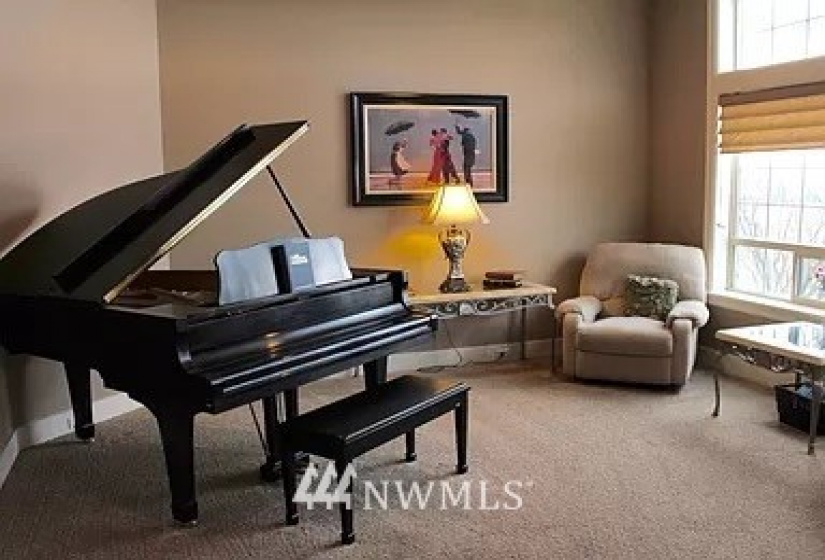 1987 Peach Haven, East Wenatchee, Washington 98802, 6 Bedrooms Bedrooms, ,2 BathroomsBathrooms,Residential,For Sale,Peach Haven Estates,Peach Haven,NWM1880456