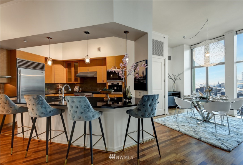 819 Virginia, Seattle, Washington 98101, 2 Bedrooms Bedrooms, ,2 BathroomsBathrooms,Residential,For Sale,Cosmopolitan,Virginia,NWM1881691