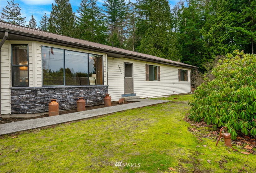 8350 Valley View, Custer, Washington 98240, 4 Bedrooms Bedrooms, ,3 BathroomsBathrooms,Residential,For Sale,Valley View,NWM1881716