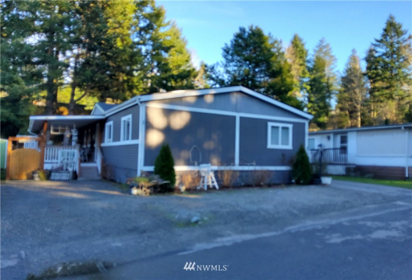 7701 Hardeson, Everett, Washington 98203, 4 Bedrooms Bedrooms, ,2 BathroomsBathrooms,Manufactured In Park,For Sale,Hardeson,NWM1882420