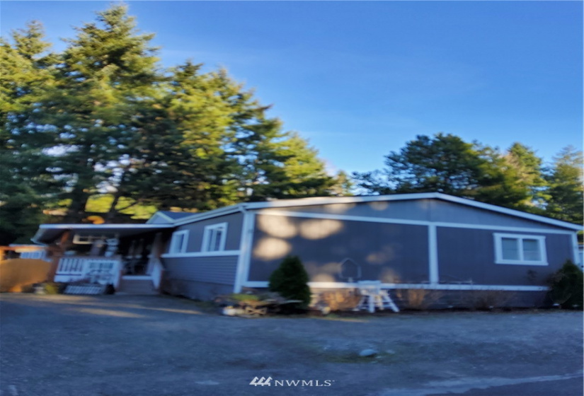 7701 Hardeson, Everett, Washington 98203, 4 Bedrooms Bedrooms, ,2 BathroomsBathrooms,Manufactured In Park,For Sale,Hardeson,NWM1882420