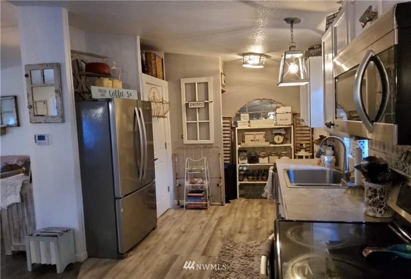 7701 Hardeson, Everett, Washington 98203, 4 Bedrooms Bedrooms, ,2 BathroomsBathrooms,Manufactured In Park,For Sale,Hardeson,NWM1882420