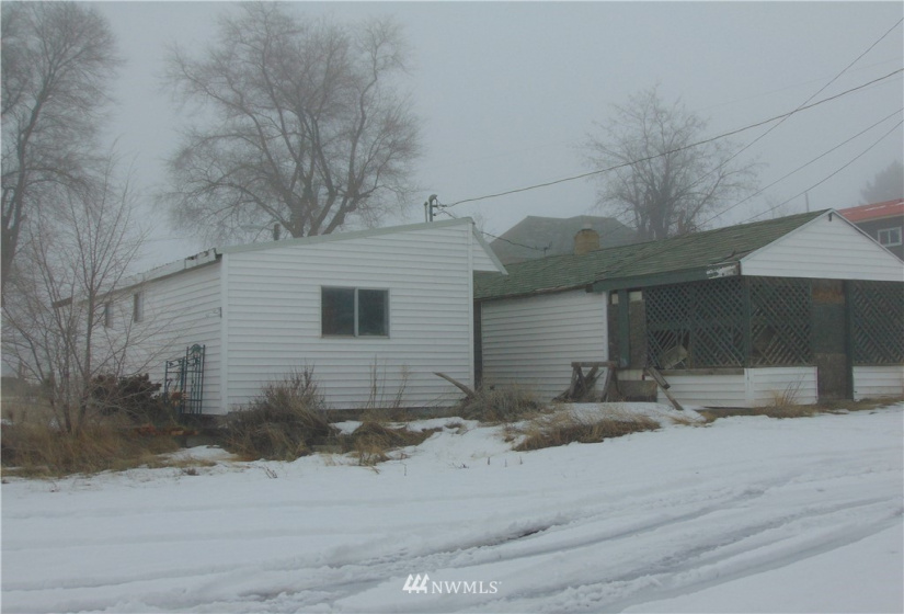 508 1st, Ritzville, Washington 99169, ,Residential Income,For Sale,1st,NWM1882509