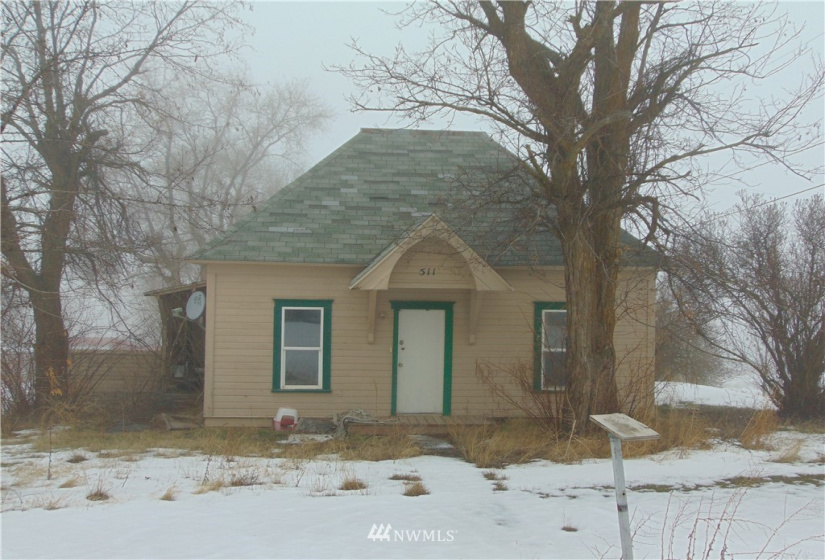 508 1st, Ritzville, Washington 99169, ,Residential Income,For Sale,1st,NWM1882509