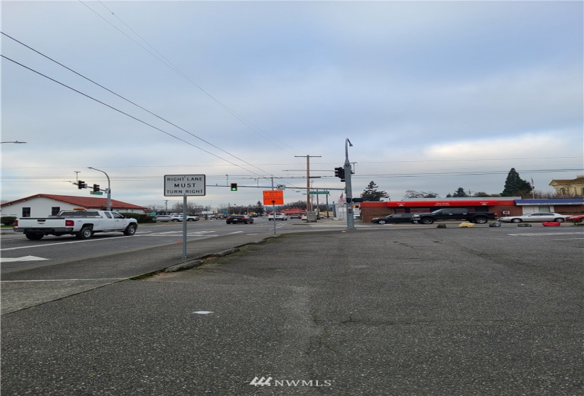 301 3rd, Puyallup, Washington 98372, ,Commercial Sale,For Sale,3rd,NWM1882552