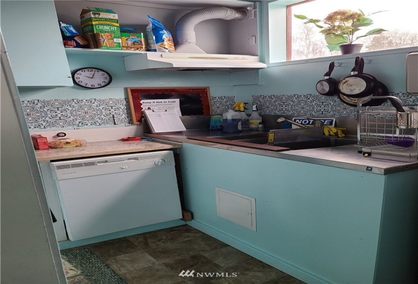 301 3rd, Puyallup, Washington 98372, ,Commercial Sale,For Sale,3rd,NWM1882552