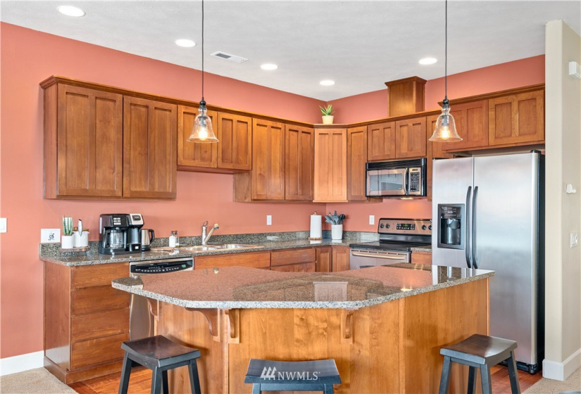 9240 Red Cliff, Quincy, Washington 98848, 2 Bedrooms Bedrooms, ,2 BathroomsBathrooms,Residential,For Sale,Sunserra Resort Phase 2,Red Cliff,NWM1882302