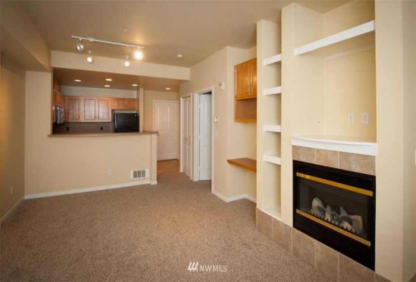 16275 85, Redmond, Washington 98052, 1 Bedroom Bedrooms, ,1 BathroomBathrooms,Residential,For Sale,Frazer Court,85,NWM1882575