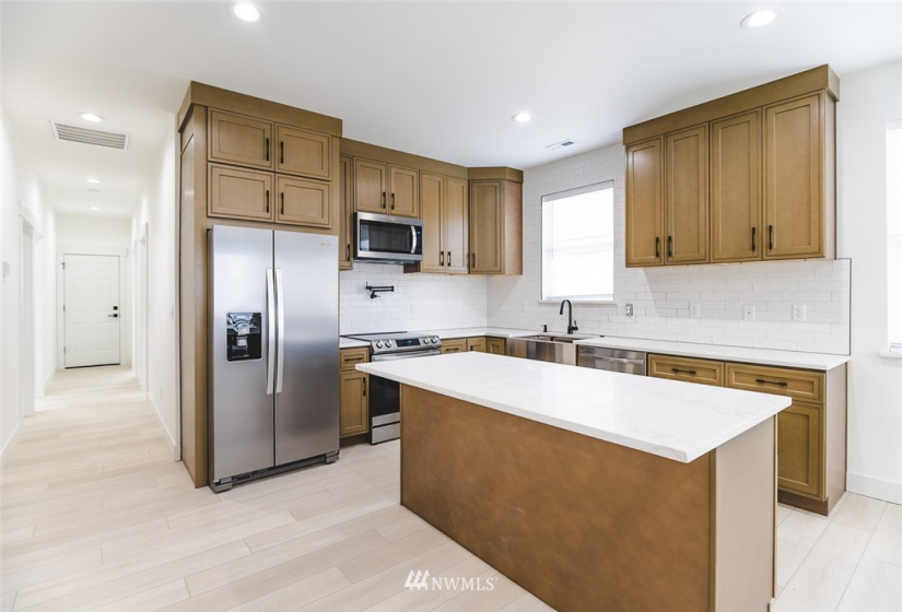 4080 Quinn, Moses Lake, Washington 98837, 3 Bedrooms Bedrooms, ,2 BathroomsBathrooms,Residential,For Sale,Quinn,NWM1882609