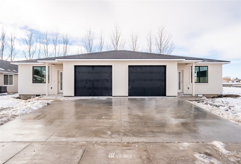 4080 Quinn, Moses Lake, Washington 98837, 3 Bedrooms Bedrooms, ,2 BathroomsBathrooms,Residential,For Sale,Quinn,NWM1882609