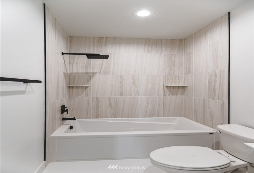 4080 Quinn, Moses Lake, Washington 98837, 3 Bedrooms Bedrooms, ,2 BathroomsBathrooms,Residential,For Sale,Quinn,NWM1882609