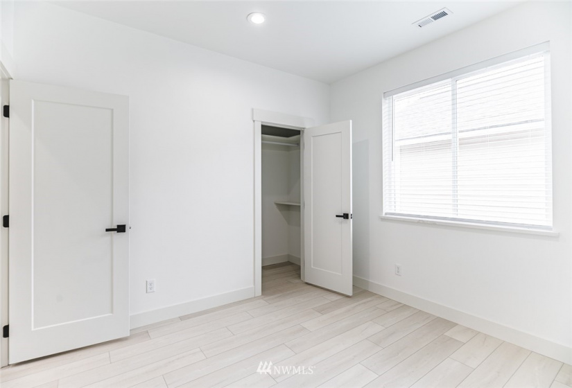 4080 Quinn, Moses Lake, Washington 98837, 3 Bedrooms Bedrooms, ,2 BathroomsBathrooms,Residential,For Sale,Quinn,NWM1882609