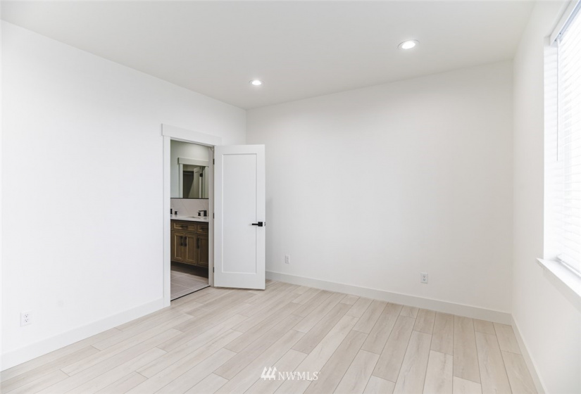 4074 Quinn, Moses Lake, Washington 98837, 3 Bedrooms Bedrooms, ,2 BathroomsBathrooms,Residential,For Sale,Quinn,NWM1882610