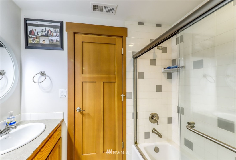 2000 Hard Rock, Poulsbo, Washington 98370, 4 Bedrooms Bedrooms, ,3 BathroomsBathrooms,Residential,For Sale,Hard Rock,NWM1881535