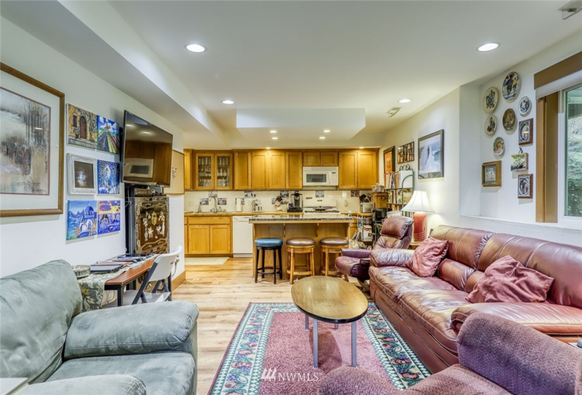 2000 Hard Rock, Poulsbo, Washington 98370, 4 Bedrooms Bedrooms, ,3 BathroomsBathrooms,Residential,For Sale,Hard Rock,NWM1881535