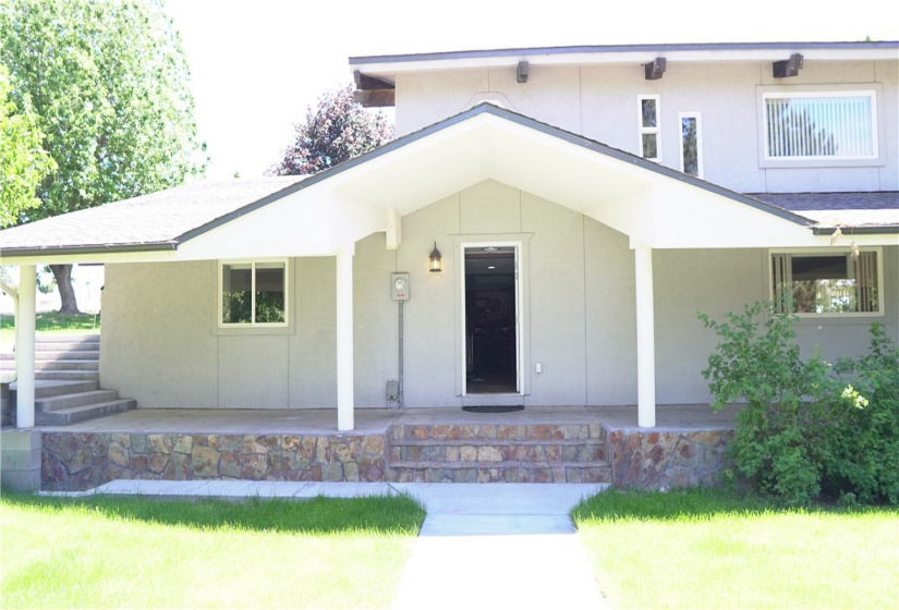 12165 Dodson Rd, Ephrata, Washington 98823, 3 Bedrooms Bedrooms, ,2 BathroomsBathrooms,Residential,For Sale,Dodson Rd,NWM1881778