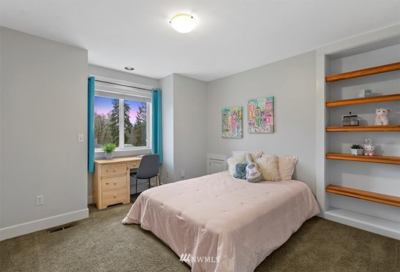 9553 Olalla Valley, Port Orchard, Washington 98367, 3 Bedrooms Bedrooms, ,3 BathroomsBathrooms,Residential,For Sale,Olalla Valley,NWM1874829