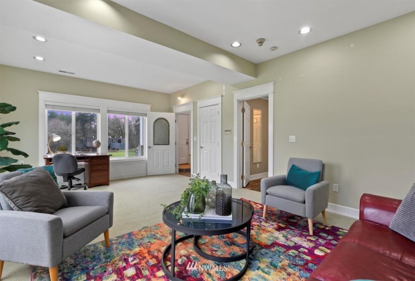 9553 Olalla Valley, Port Orchard, Washington 98367, 3 Bedrooms Bedrooms, ,3 BathroomsBathrooms,Residential,For Sale,Olalla Valley,NWM1874829