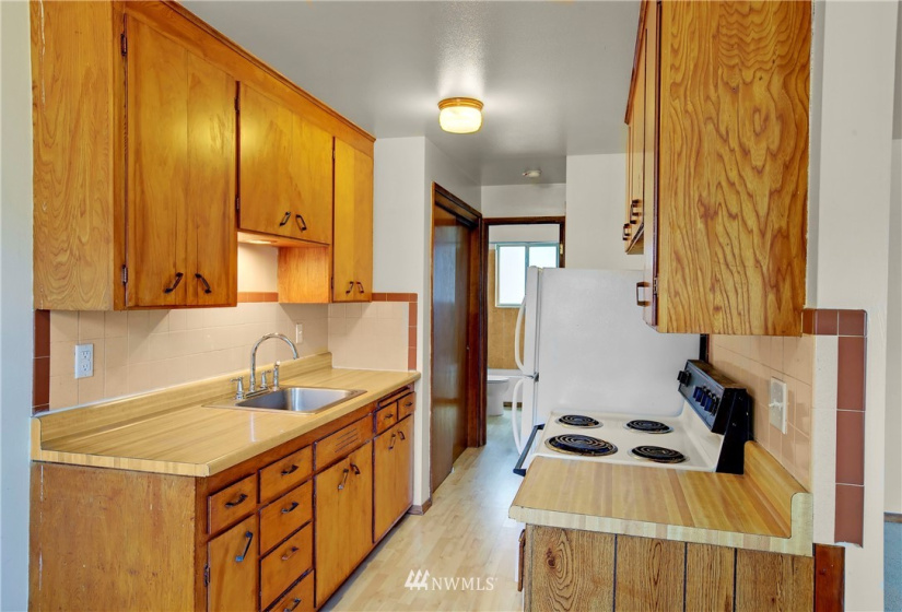 700 Market, Seattle, Washington 98107, ,Residential Income,For Sale,Market,NWM1881308