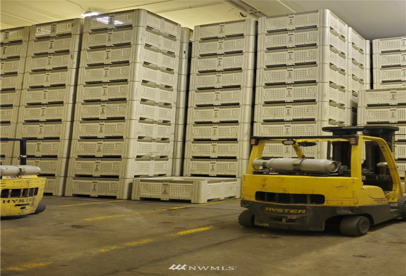 3001 4th, East Wenatchee, Washington 98802, ,Commercial Sale,For Sale,4th,NWM1882580