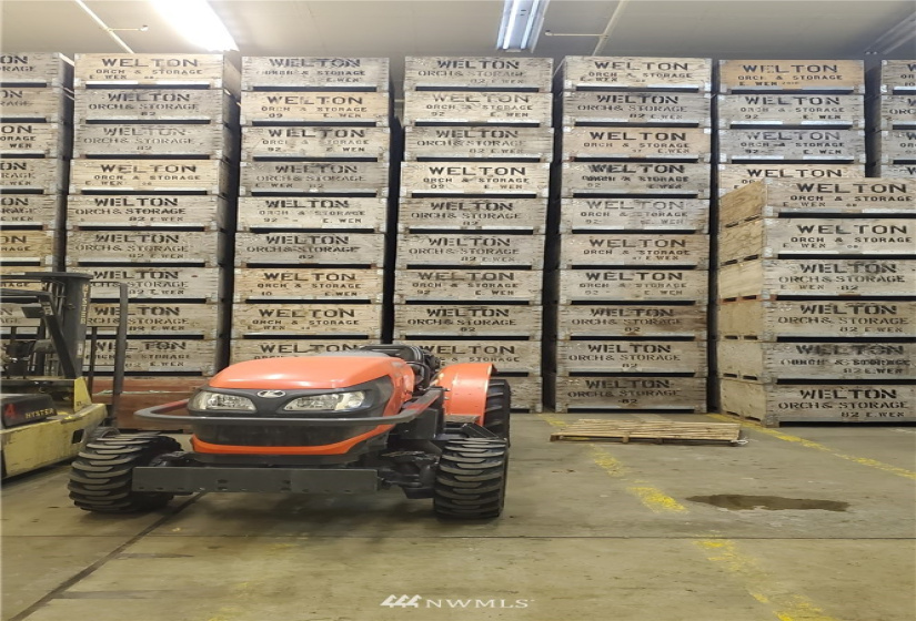 3001 4th, East Wenatchee, Washington 98802, ,Commercial Sale,For Sale,4th,NWM1882580