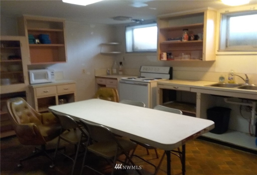 3040 4th, East Wenatchee, Washington 98802, 4 Bedrooms Bedrooms, ,Farm,For Sale,4th,NWM1882600