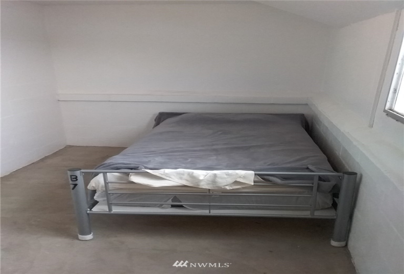 3040 4th, East Wenatchee, Washington 98802, 4 Bedrooms Bedrooms, ,Farm,For Sale,4th,NWM1882600