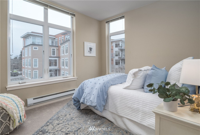 130 Harbor Square, Bainbridge Island, Washington 98110, 2 Bedrooms Bedrooms, ,1 BathroomBathrooms,Residential,For Sale,Harbor Square Condominium,Harbor Square,NWM1881886