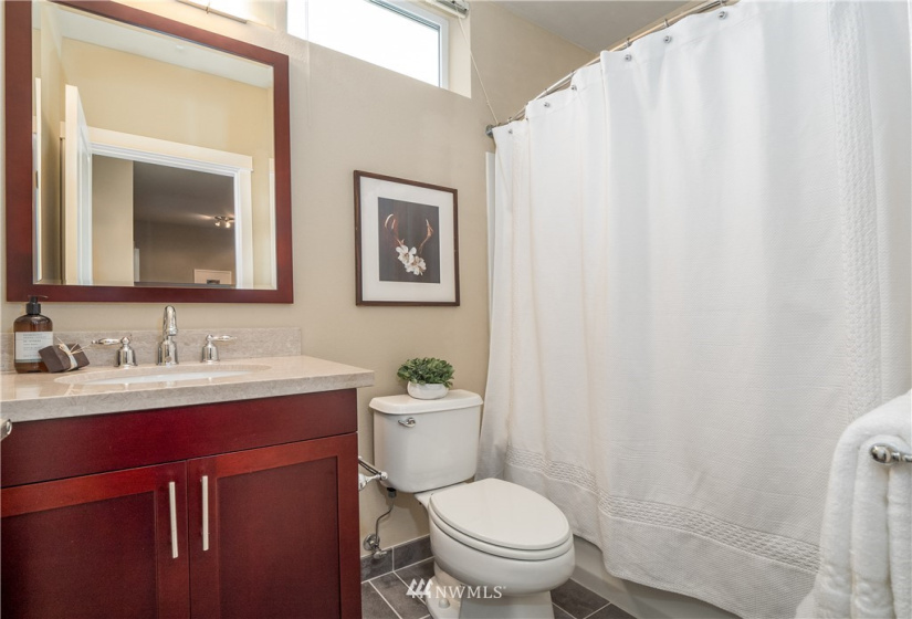 130 Harbor Square, Bainbridge Island, Washington 98110, 2 Bedrooms Bedrooms, ,1 BathroomBathrooms,Residential,For Sale,Harbor Square Condominium,Harbor Square,NWM1881886