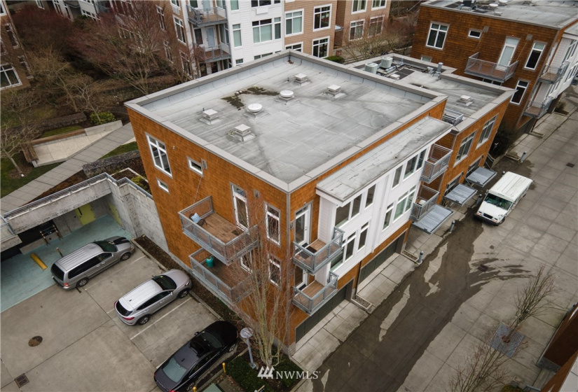 130 Harbor Square, Bainbridge Island, Washington 98110, 2 Bedrooms Bedrooms, ,1 BathroomBathrooms,Residential,For Sale,Harbor Square Condominium,Harbor Square,NWM1881886